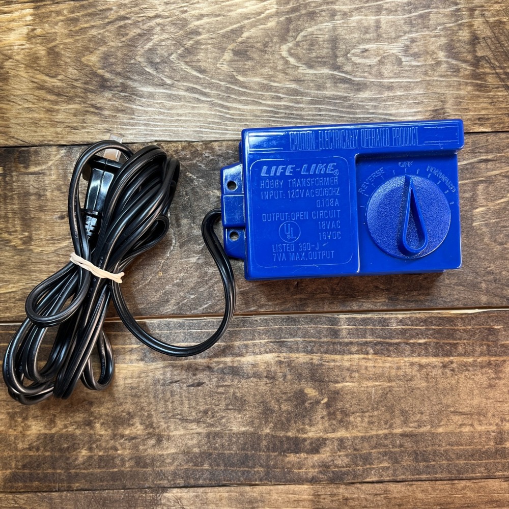 Life-Like Hobby Transformer 390-J Blue Model Train Power Supply Controller 7VA